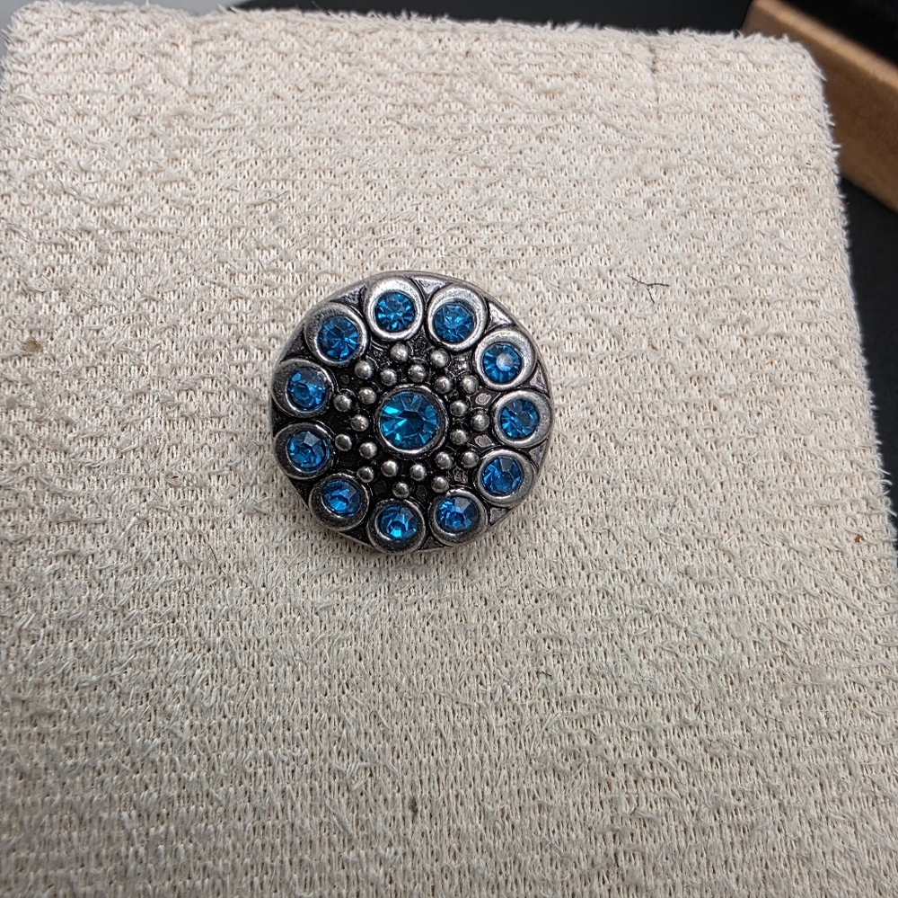Silver and Blue Decorative Button (1913)